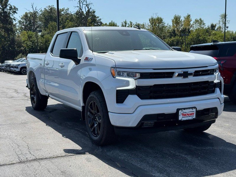 New 2026 Chevrolet Silverado 1500 RST w/ Z71 Off-Road Package AWD/4WD image 2