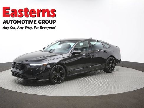 Used 2025 Honda Accord Sport image 56