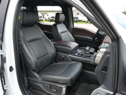 Used 2022 Ford F150 Lariat w/ Equipment Group 502A High AWD/4WD image 24
