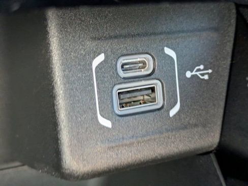 New 2026 Jeep Compass Latitude AWD/4WD image 19