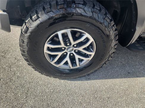 Used 2018 Ford F150 Raptor w/ Equipment Group 802A Luxury AWD/4WD image 10