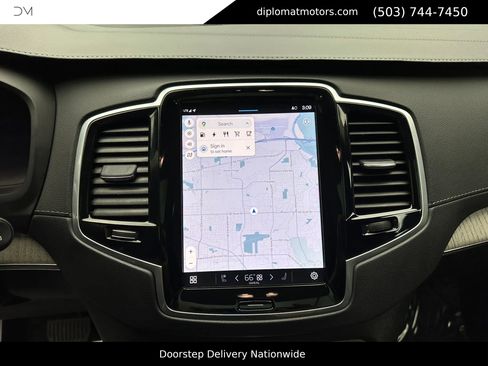 Used 2024 Volvo XC90 T8 Ultimate w/ Protection Package Premier image 38