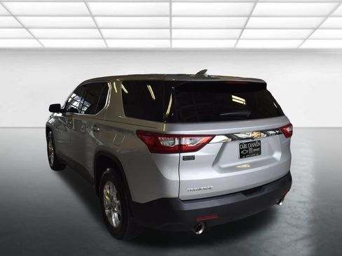 Used 2019 Chevrolet Traverse LS FWD image 8