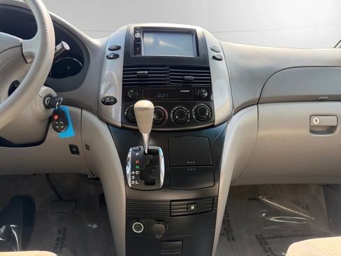 Used 2009 Toyota Sienna LE FWD image 14