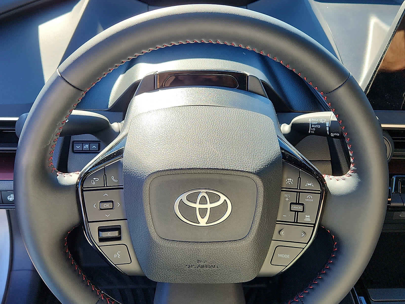 Used 2026 Toyota Prius Plug-In Hybrid FWD image 21