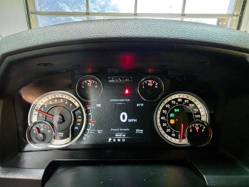 Used 2018 RAM 1500 Big Horn AWD/4WD image 40