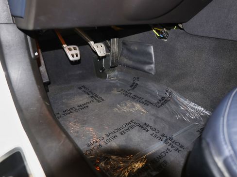 Used 2013 Chevrolet Corvette 427 w/ 1SC Preferred Equipment Group image 15