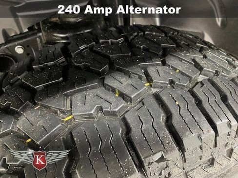 Used 2023 Jeep Gladiator Rubicon w/ Trailer Tow Package image 9