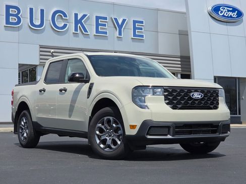 New 2025 Ford Maverick XLT w/ XLT Luxury Package image 2
