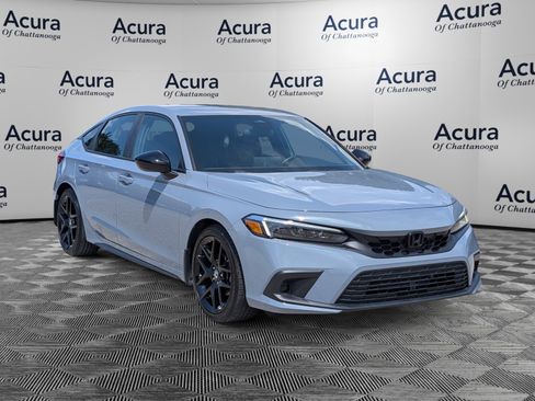 Used 2022 Honda Civic Sport image 2