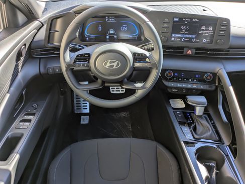 New 2026 Hyundai Elantra SEL Sport image 31