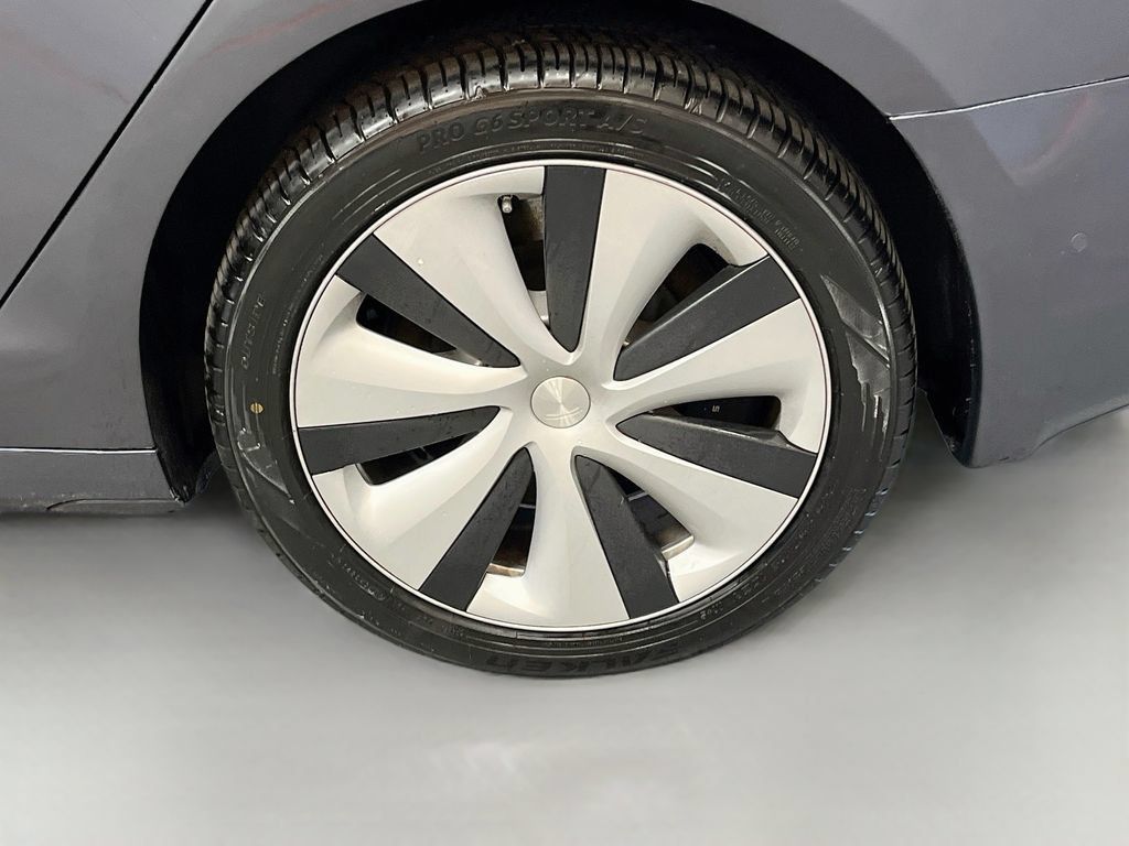 Used 2021 Tesla Model S Long Range AWD/4WD image 30