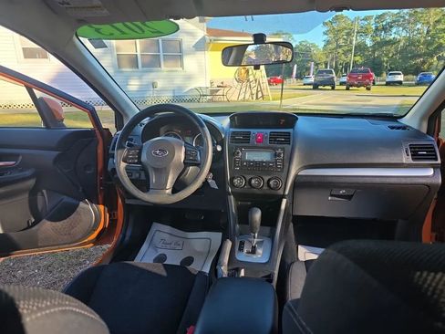 Used 2013 Subaru Crosstrek 2.0i Premium image 13