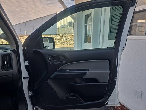 Used 2017 Chevrolet Colorado W/T w/ WT Convenience Package image 20