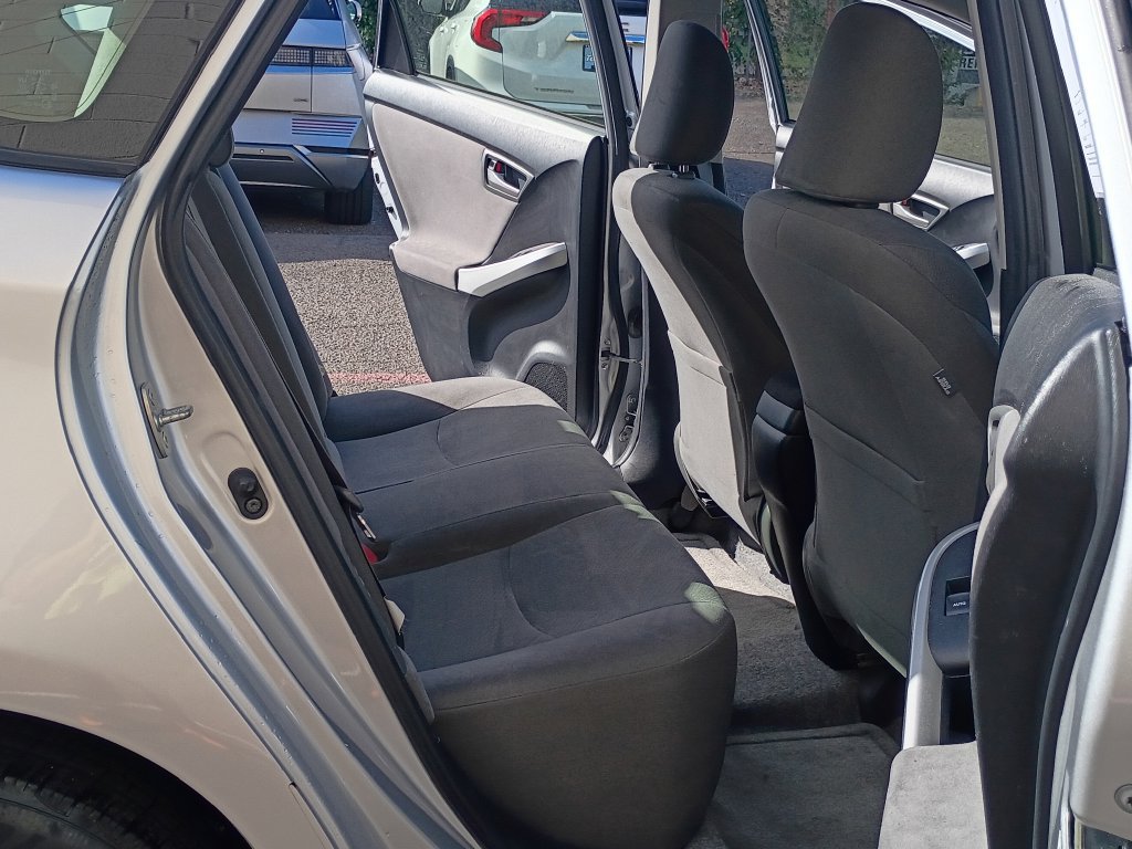 Used 2013 Toyota Prius Three w/ Solar Roof Pkg FWD image 17