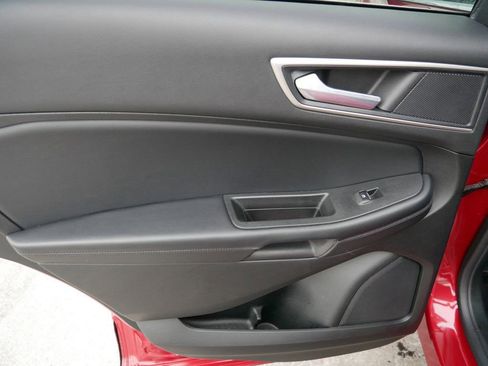 Certified 2022 Ford Edge SEL w/ Convenience Package image 13