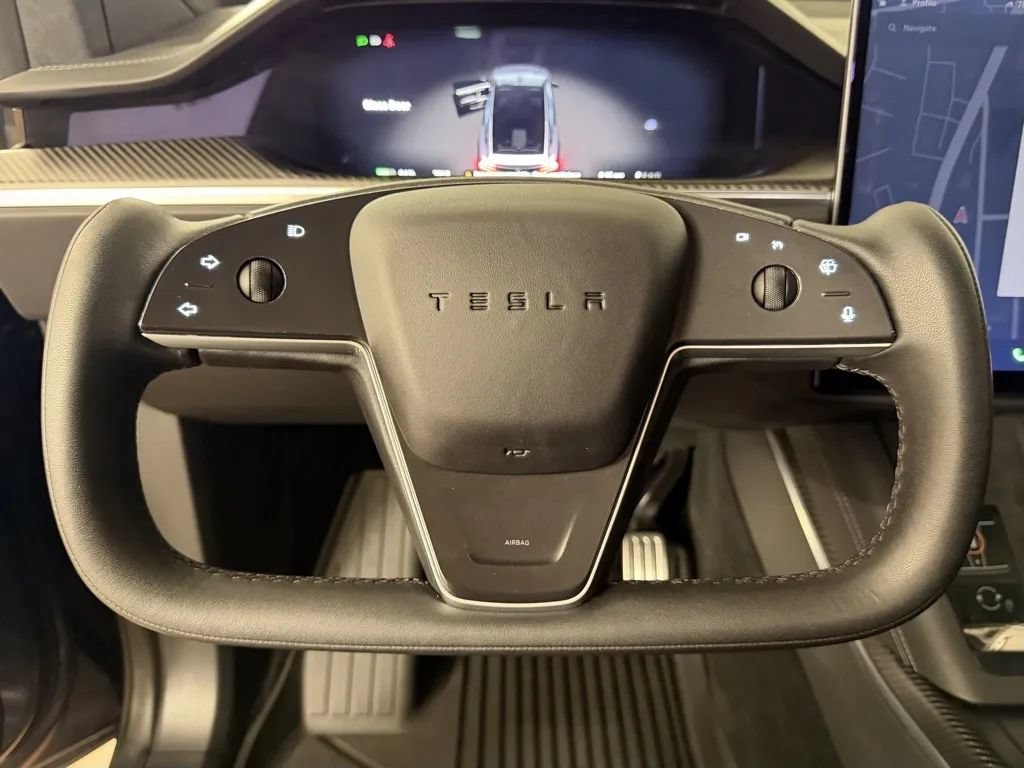 Used 2022 Tesla Model X Plaid AWD/4WD image 18