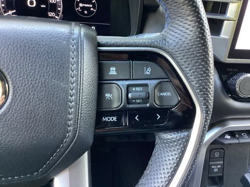 Used 2023 Toyota Tundra Platinum AWD/4WD image 51