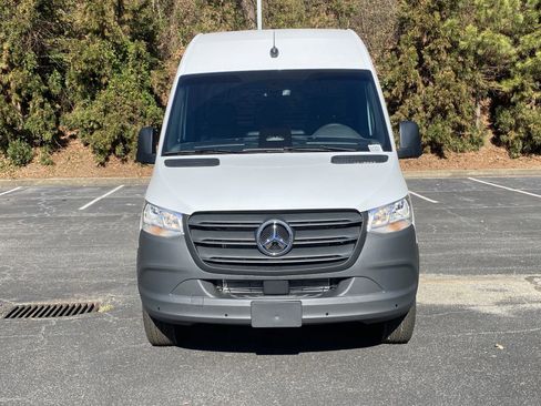 New 2025 Mercedes-Benz Sprinter 2500 image 3