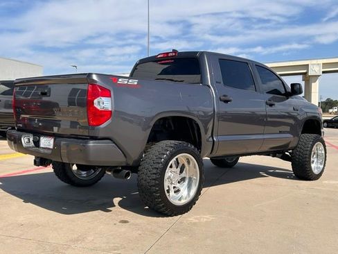 Used 2021 Toyota Tundra SR5 AWD/4WD image 10