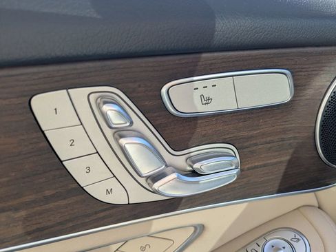 Certified 2022 Mercedes-Benz GLC 300 4MATIC image 8