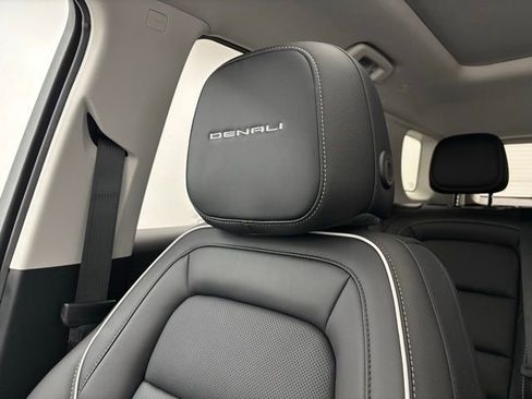 New 2026 GMC Terrain Denali image 44