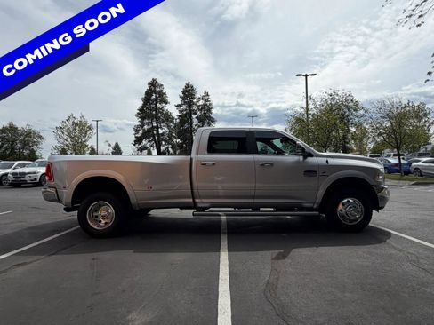 Used 2018 RAM 3500 Laramie Longhorn AWD/4WD image 6