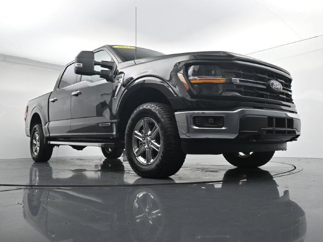 Used 2025 Ford F150 XLT w/ Equipment Group 301A Standard AWD/4WD image 23