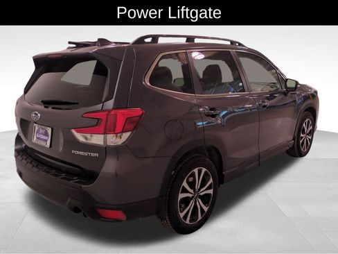 Used 2023 Subaru Forester Limited image 5