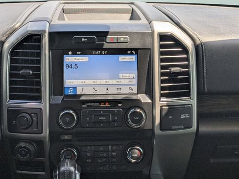 Used 2018 Ford F150 Lariat RWD image 20