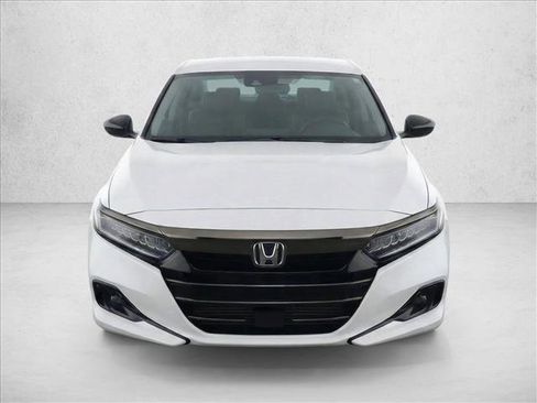 Used 2021 Honda Accord Sport image 2