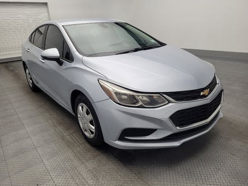 Used 2017 Chevrolet Cruze LS image 13