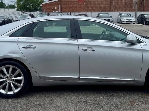 Used 2014 Cadillac XTS Luxury w/ Driver Awareness Package AWD/4WD image 7