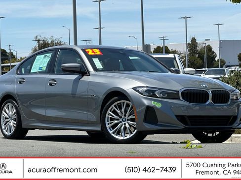 Used 2023 BMW 330e xDrive w/ Driving Assistance Package AWD/4WD image 1