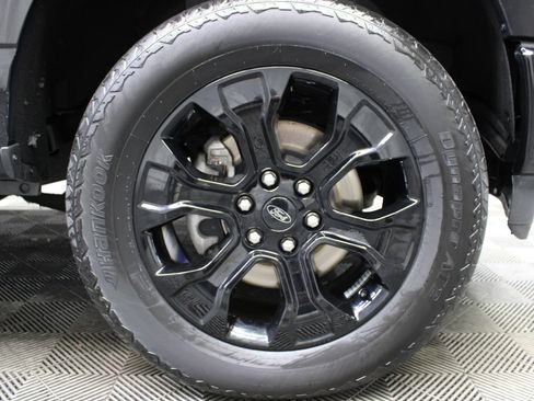 Used 2022 Ford F150 Lariat w/ Equipment Group 502A High AWD/4WD image 13