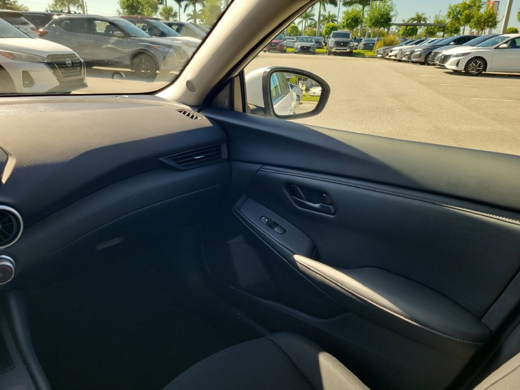 Certified 2025 Nissan Sentra S FWD image 13