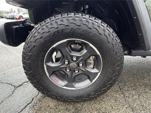 Used 2023 Jeep Gladiator Rubicon w/ Trailer Tow Package image 10