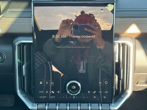 New 2026 GMC Acadia Denali w/ Super Cruise Package image 14