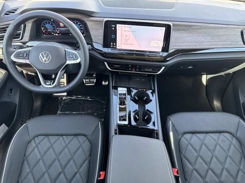 New 2026 Volkswagen Atlas SEL Premium R-Line AWD/4WD image 9