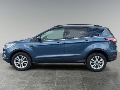 Used 2018 Ford Escape SE AWD/4WD image 3