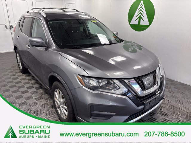 Used 2017 Nissan Rogue SV w/ SV Premium Package AWD/4WD image 1
