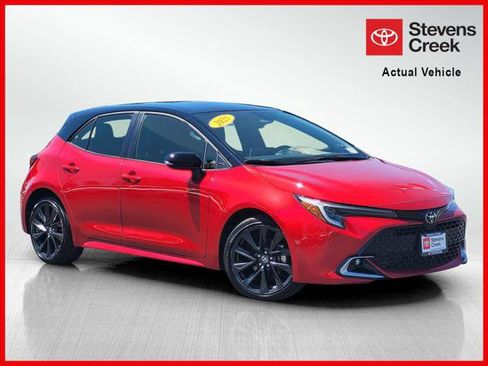 Certified 2025 Toyota Corolla XSE FWD image 1