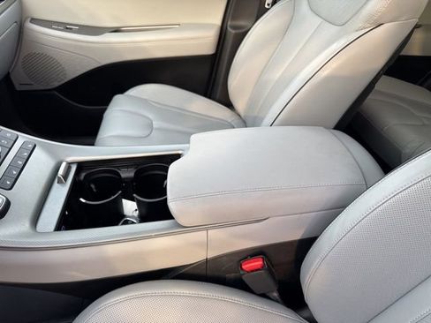 Used 2024 Hyundai Palisade SEL image 18