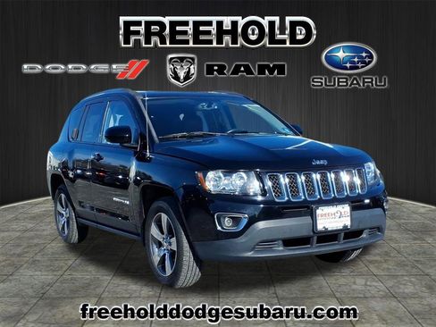 Used 2016 Jeep Compass High Altitude image 1