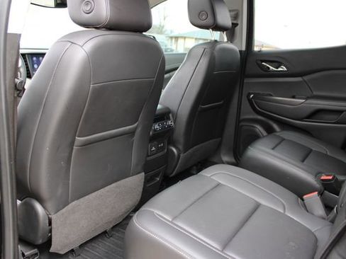 Used 2022 GMC Acadia SLT w/ Elevation Edition AWD/4WD image 24