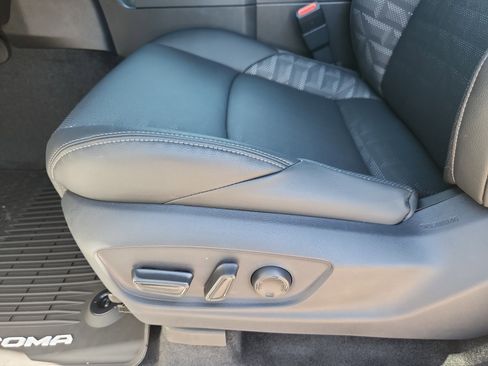 New 2026 Toyota Tacoma TRD Sport w/ TRD Sport Premium Package AWD/4WD image 8