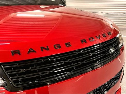 Used 2023 Land Rover Range Rover Sport SE Dynamic AWD/4WD image 31