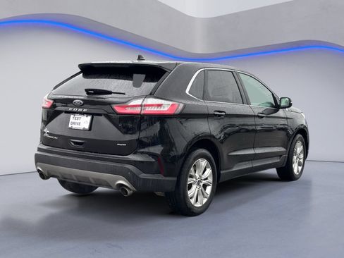 Used 2023 Ford Edge Titanium w/ Cargo Accessory Package AWD/4WD image 6