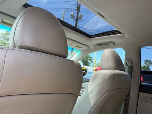 Used 2011 Lexus RX 350 AWD image 28