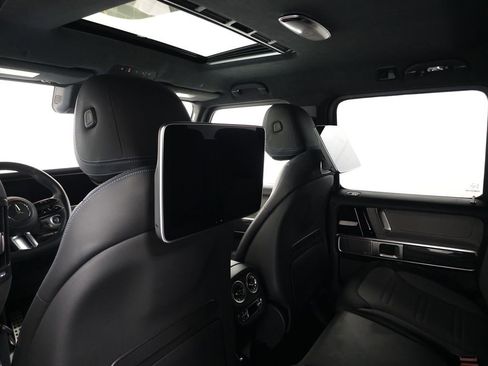 Certified 2025 Mercedes-Benz G 580 w/ EQ Technology image 28